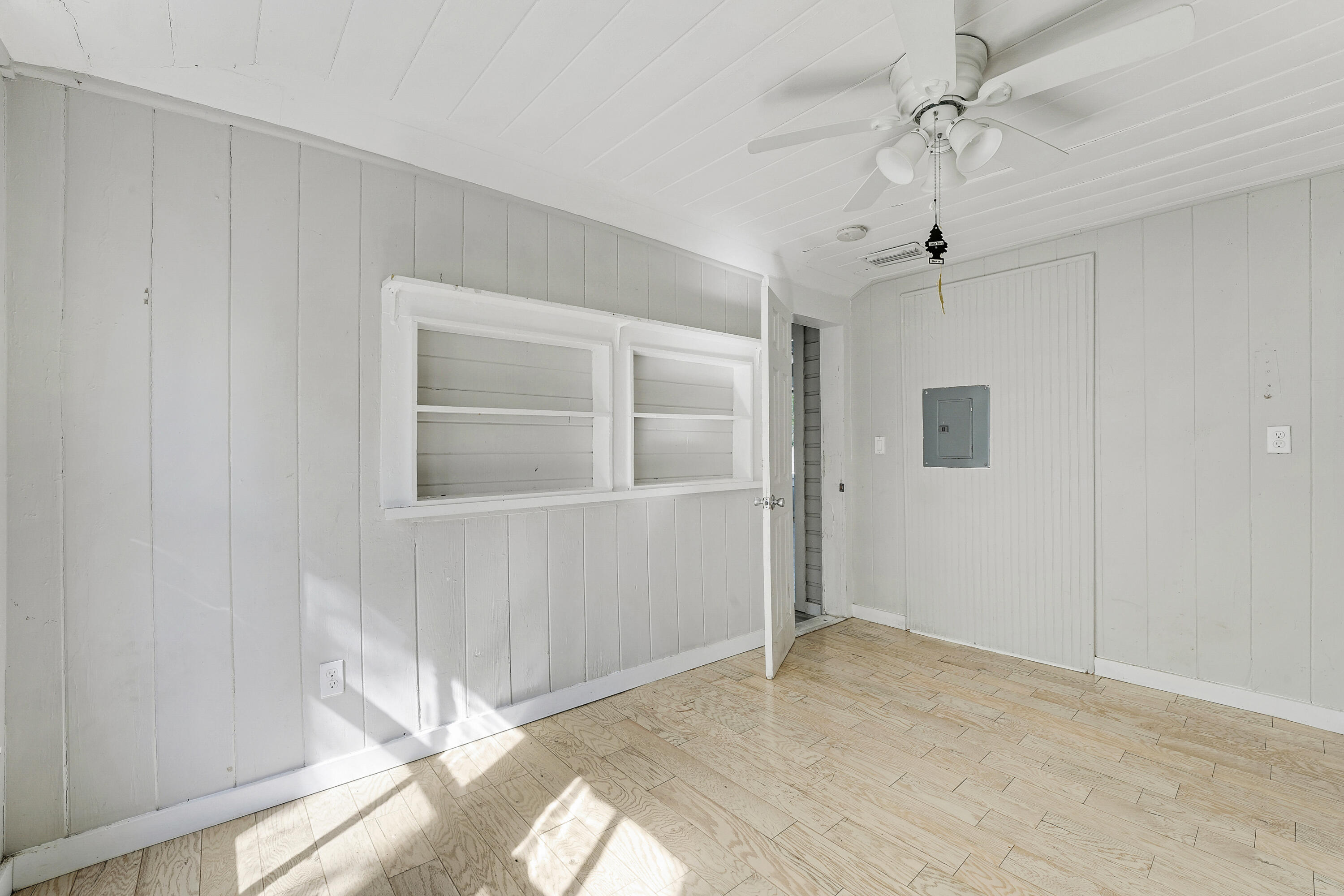 301 South 7th Street Fort Pierce, FL 34950 - Photo 14 of 15 a view of an empty room