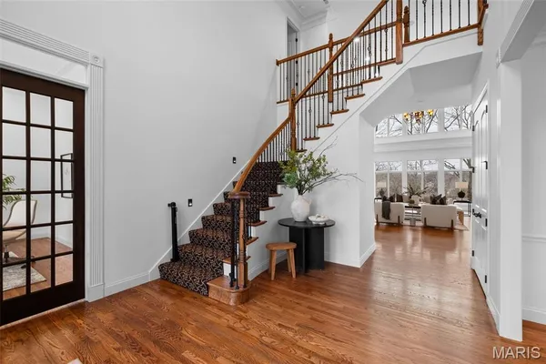 $2,500,000 | 1401 Fox Hill Farms Court, Chesterfield, MO 63005