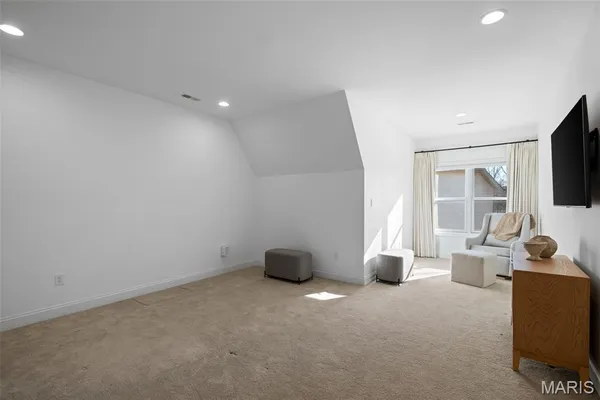 $2,500,000 | 1401 Fox Hill Farms Court, Chesterfield, MO 63005