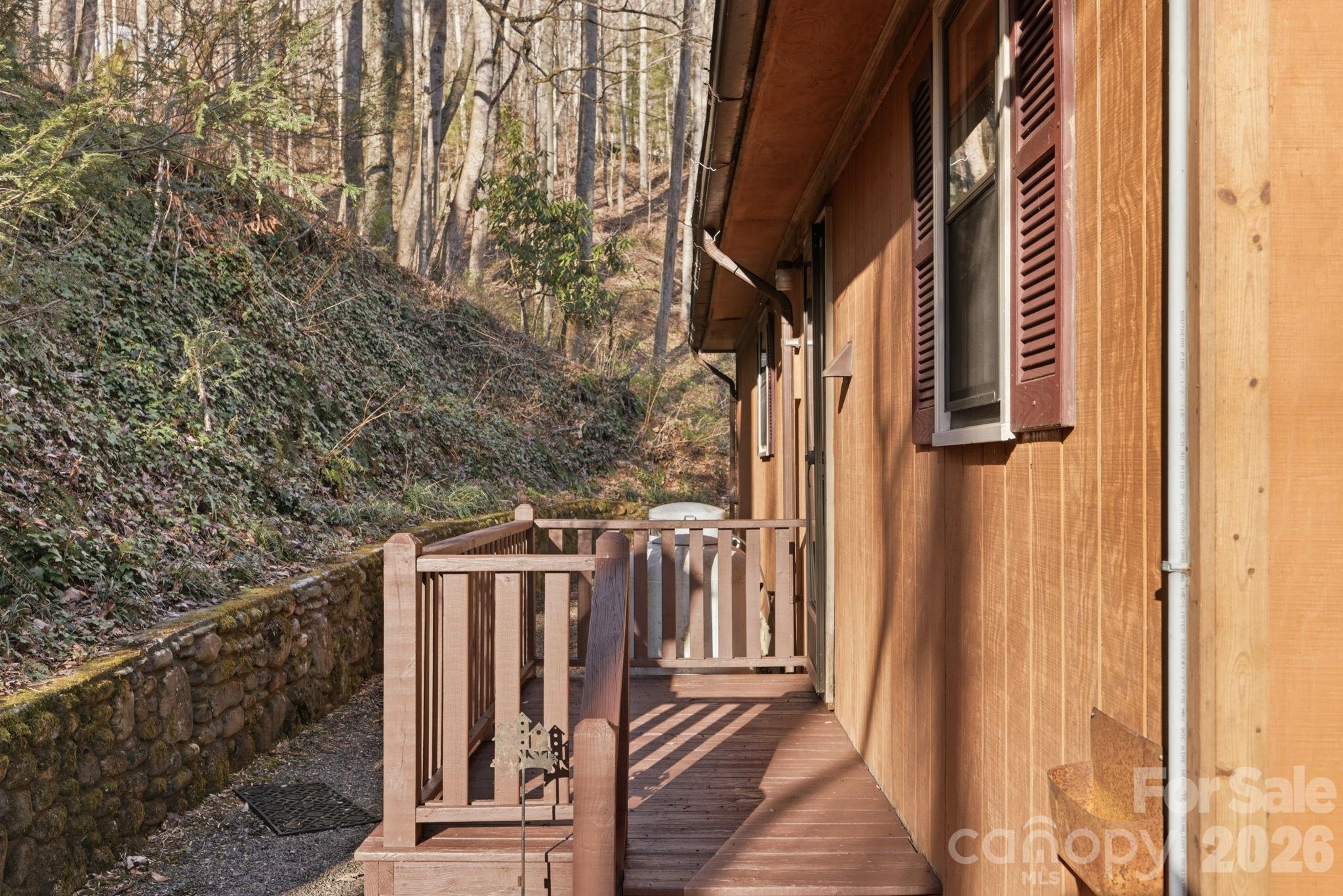 186 Greentree Lane Canton, NC 28716 - Photo 3 of 32 a view of a house with a door