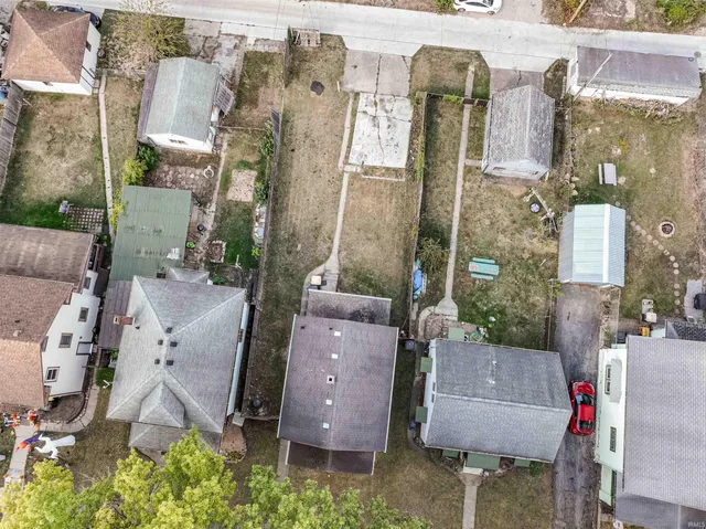 $84,995 | 211 Lexington Court, Fort Wayne, IN 46806