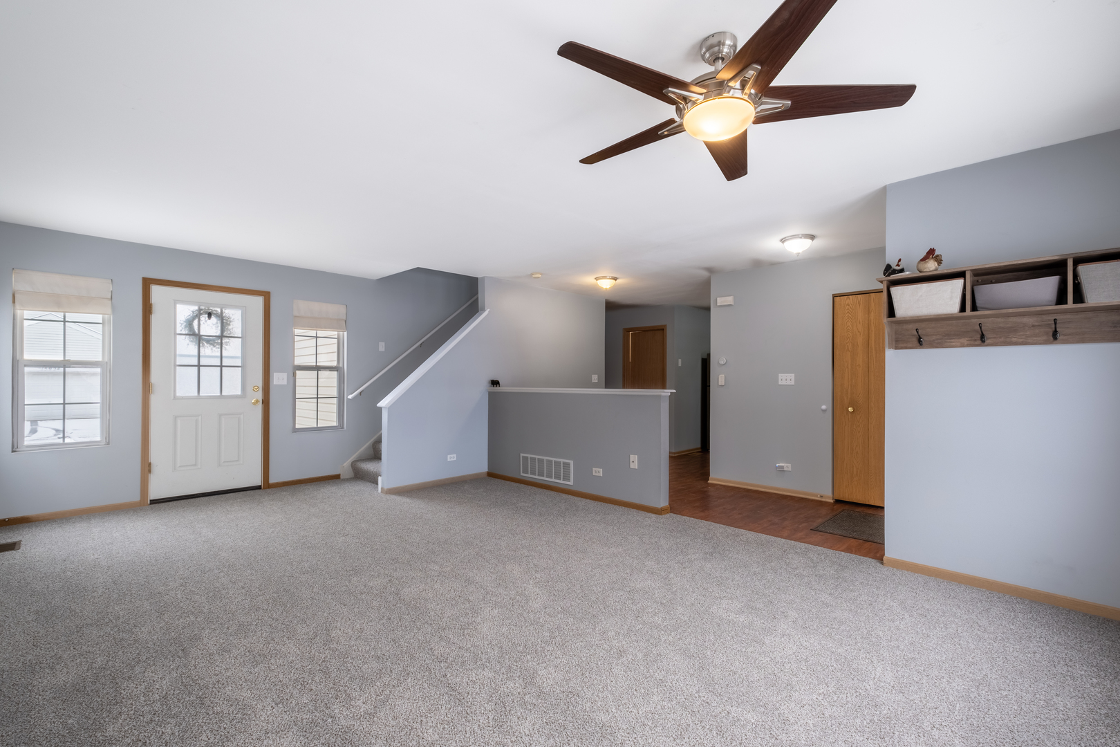 15921 West Ridge Street Lockport, IL 60441 - Photo 3 of 16 Gallery Image 3