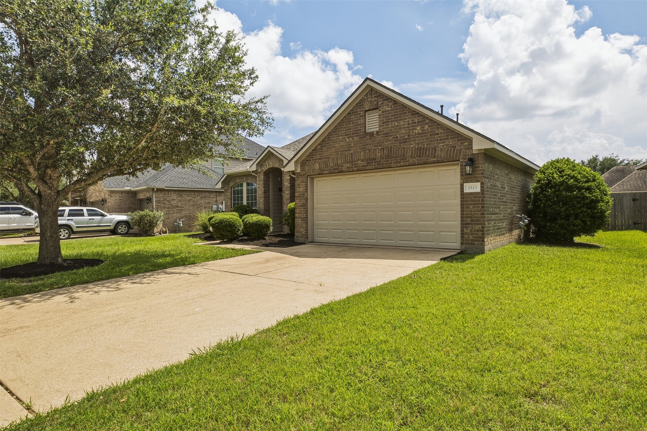 8515 Clarkman Ridge Lane Cypress, TX 77433 - Photo 3 of 31 8515-clarkman-ridge-ln-cypress-tx-side-right-exterior
