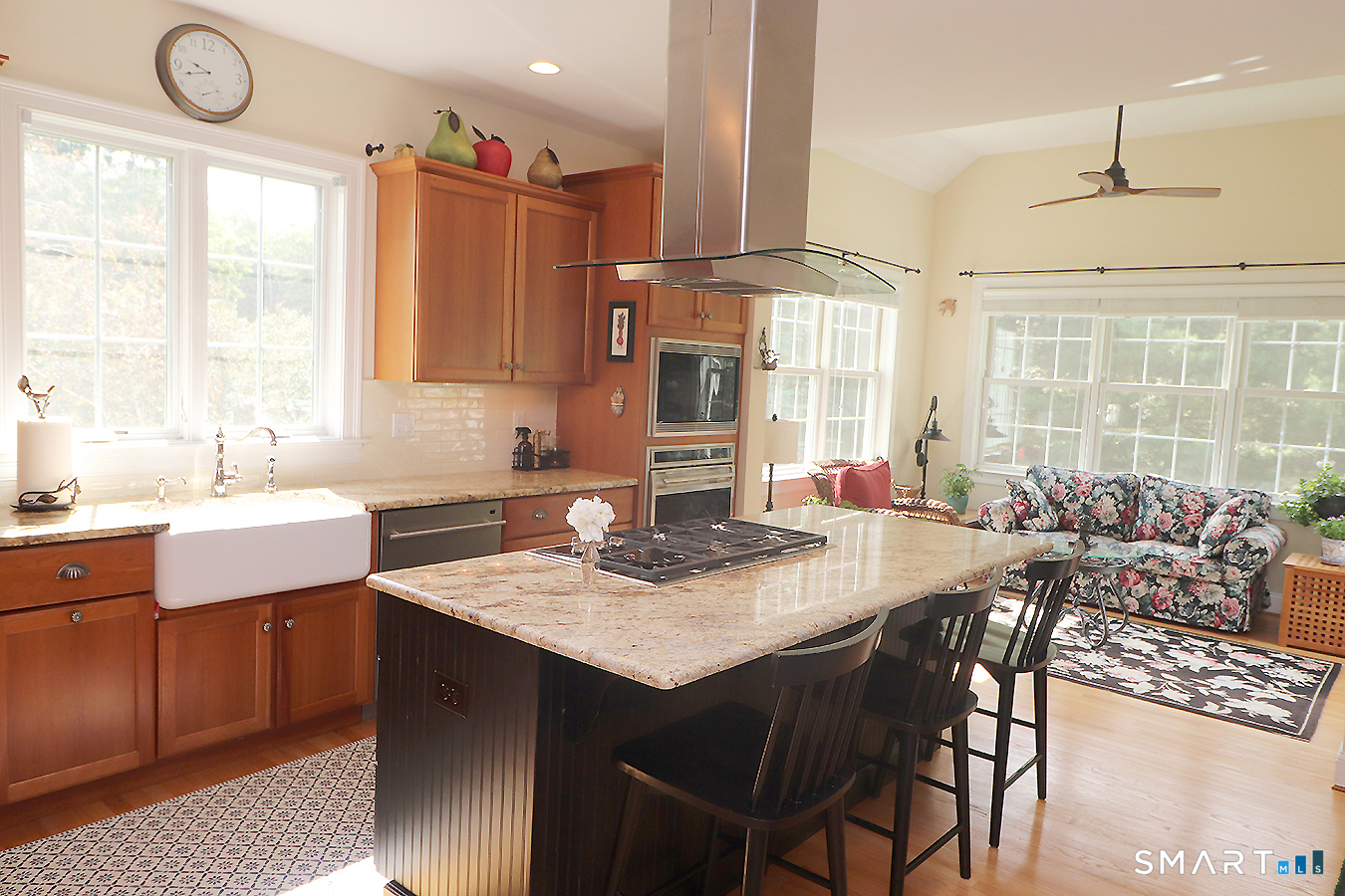 15 Bantry Road, Unit 15 Simsbury, CT 06070 - Photo 11 of 33