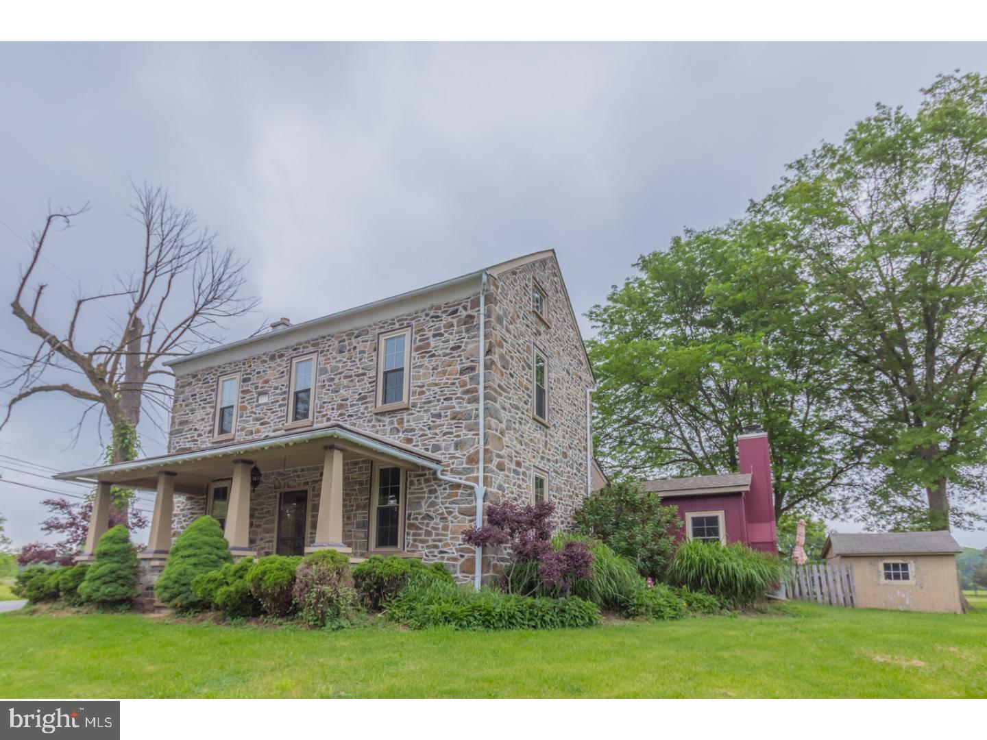 2731 Upper Ridge Road Pennsburg, PA 18073 - Photo 22 of 25 Exterior