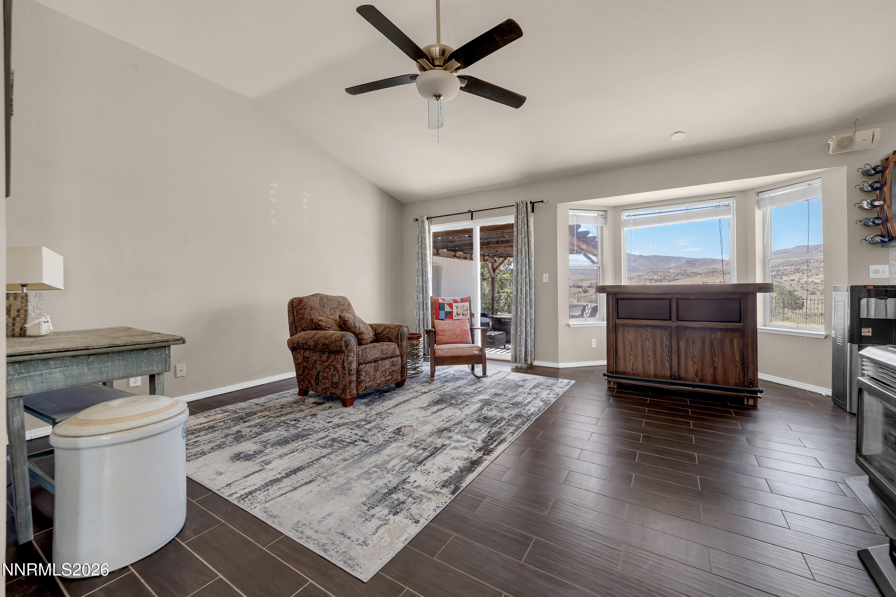 5855 Quaking Aspen Road Reno, NV 89510 - Photo 18 of 60 QuakingAspen5855-018