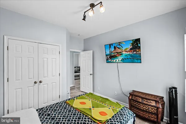 $2,750 | 140 Ridgeway Street, Fredericksburg, VA 22401