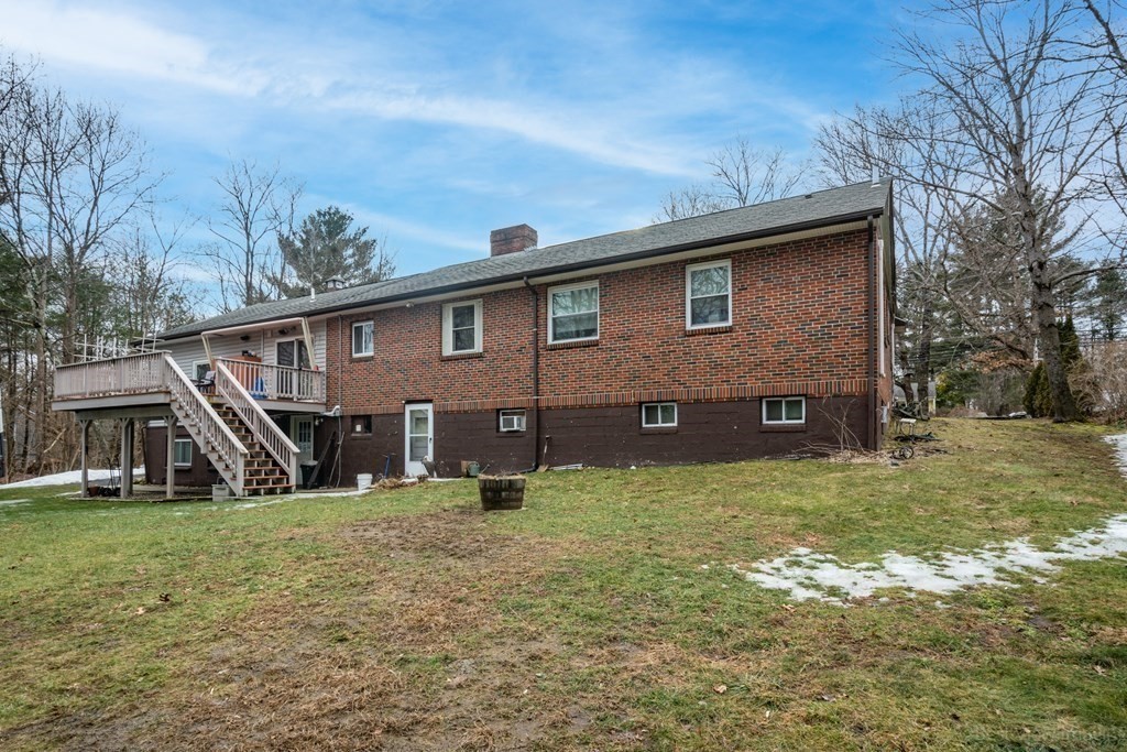 56 Cape Road Mendon, MA 01756 - Photo 2 of 26