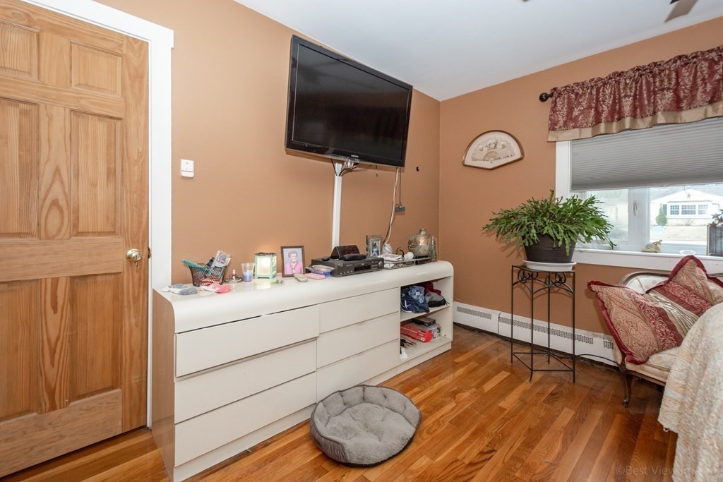 56 Cape Road Mendon, MA 01756 - Photo 9 of 26