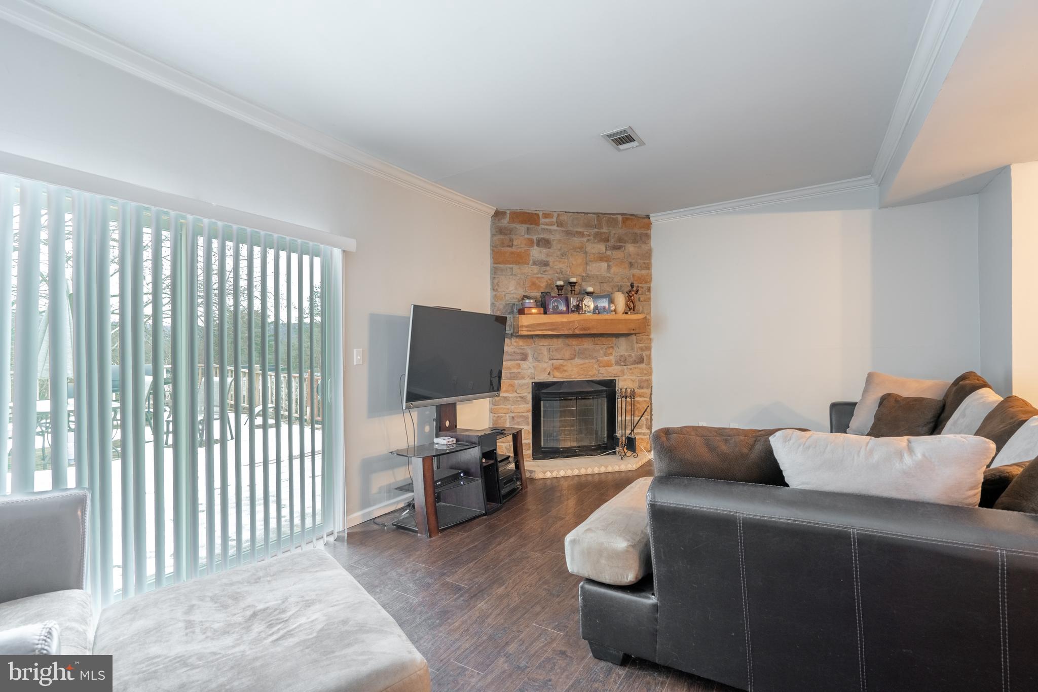 1291 Fox Run Reading, PA 19606 - Photo 17 of 34 Gallery Image 17