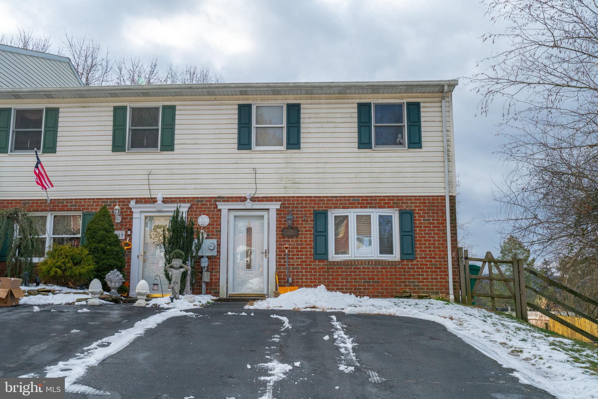 1291 Fox Run Reading, PA 19606 - Photo 3 of 34 Gallery Image 3