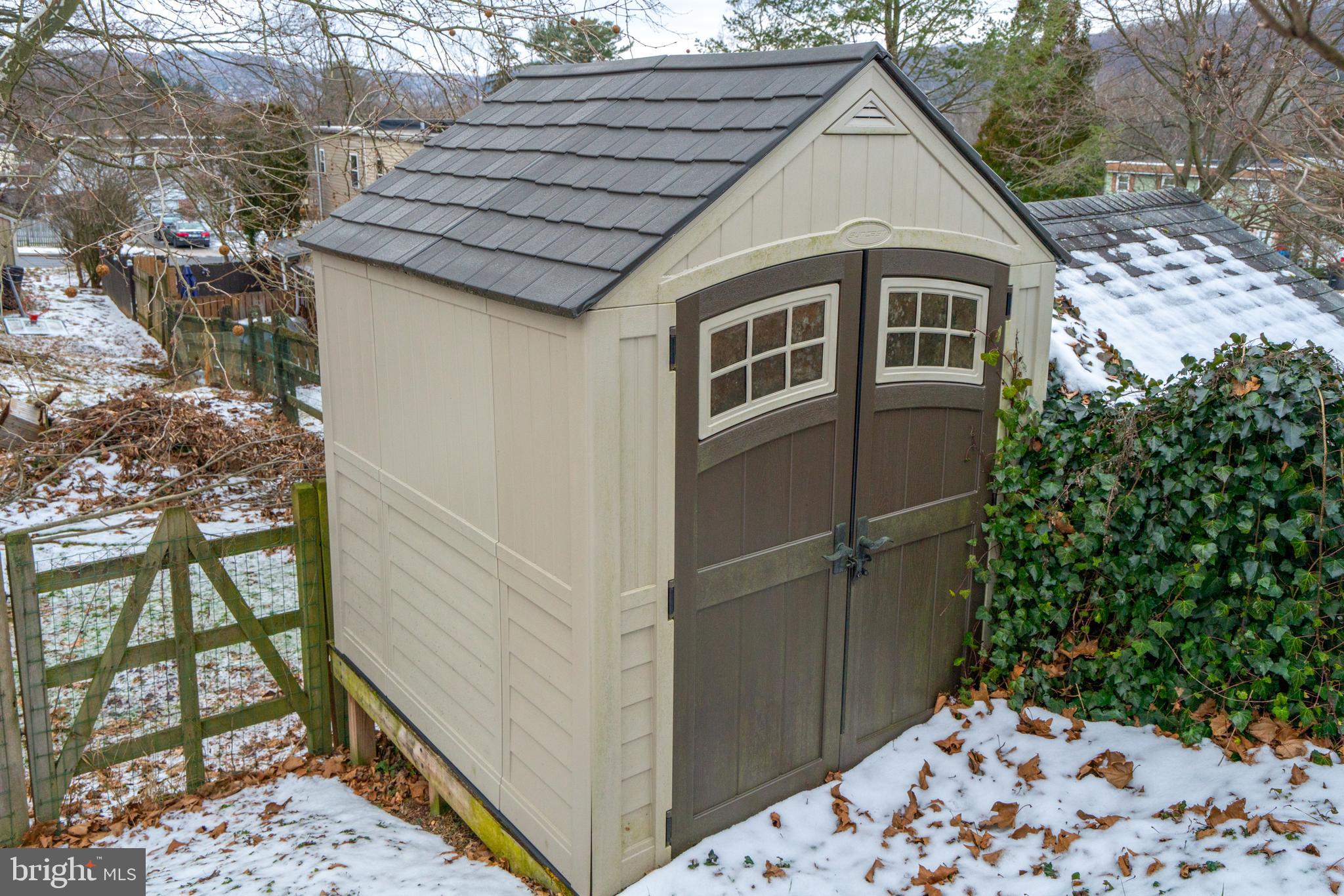 1291 Fox Run Reading, PA 19606 - Photo 32 of 34 Gallery Image 32