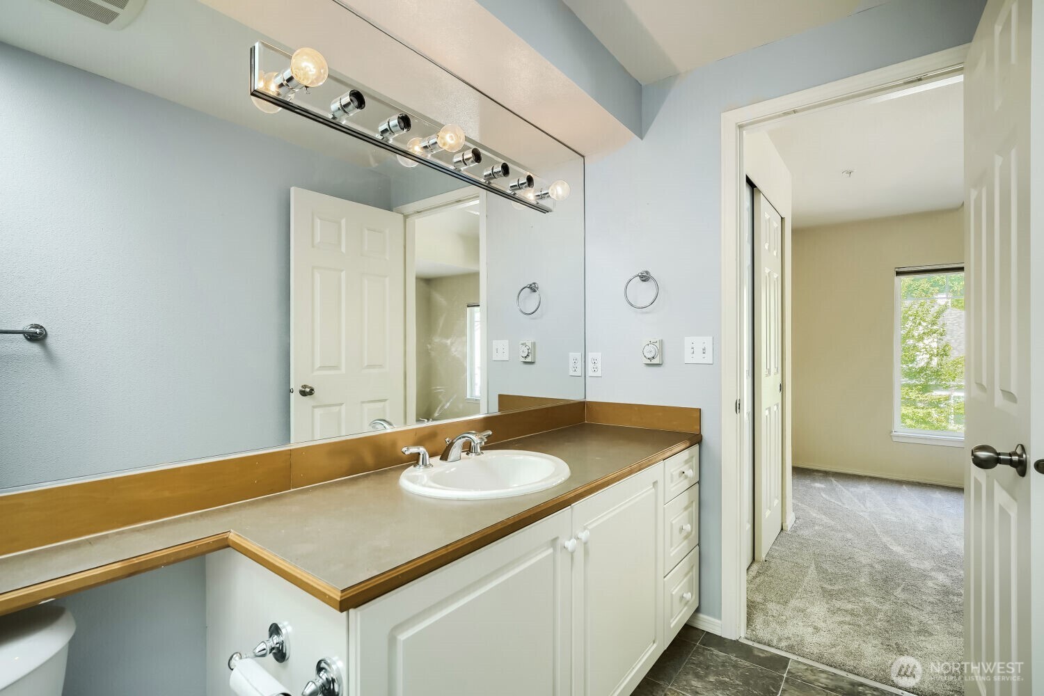 4635 Morris Avenue South, Unit I Renton, WA 98055 - Photo 21 of 24 Gallery Image 21
