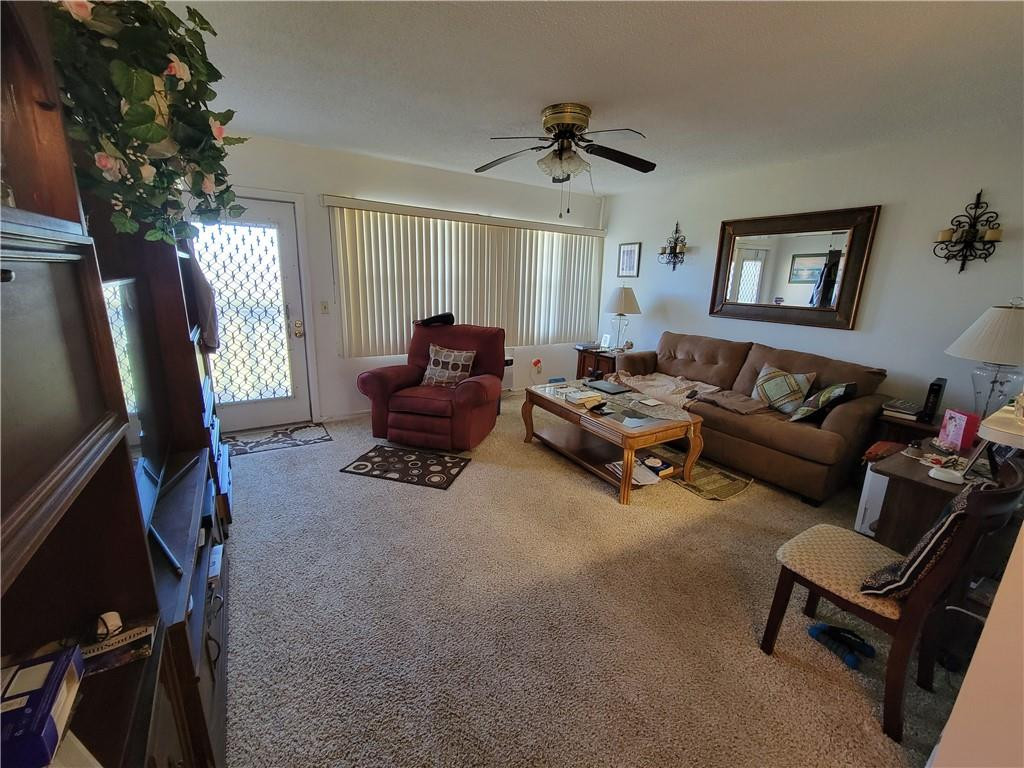 274 Preston F, Unit 274 Boca Raton, FL 33434 - Photo 7 of 10 Photo 7