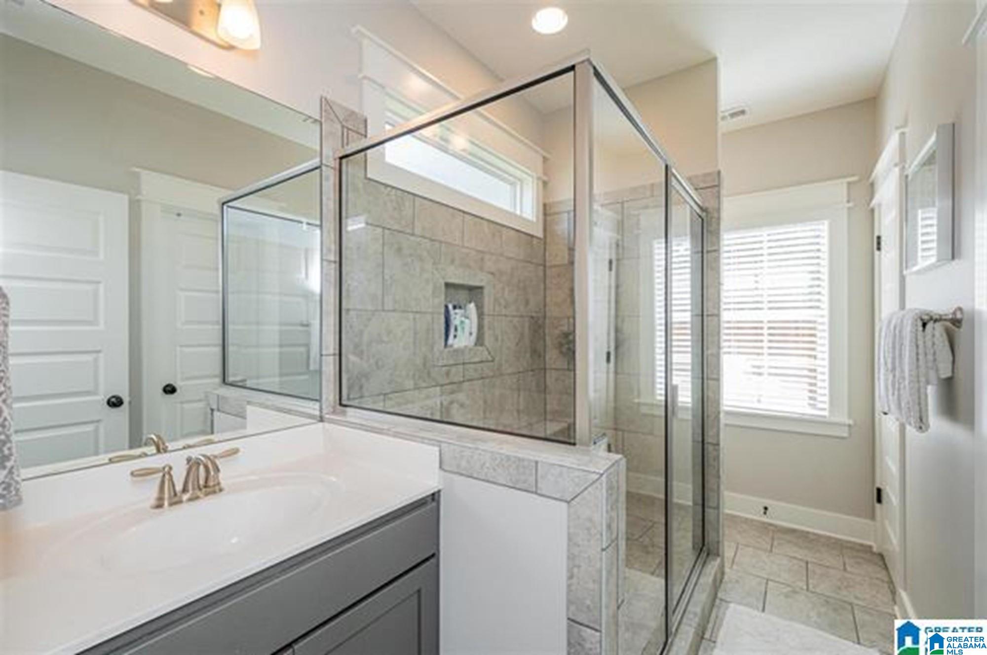 2937 Montevallo Park Road Birmingham, AL 35210 - Photo 8 of 12