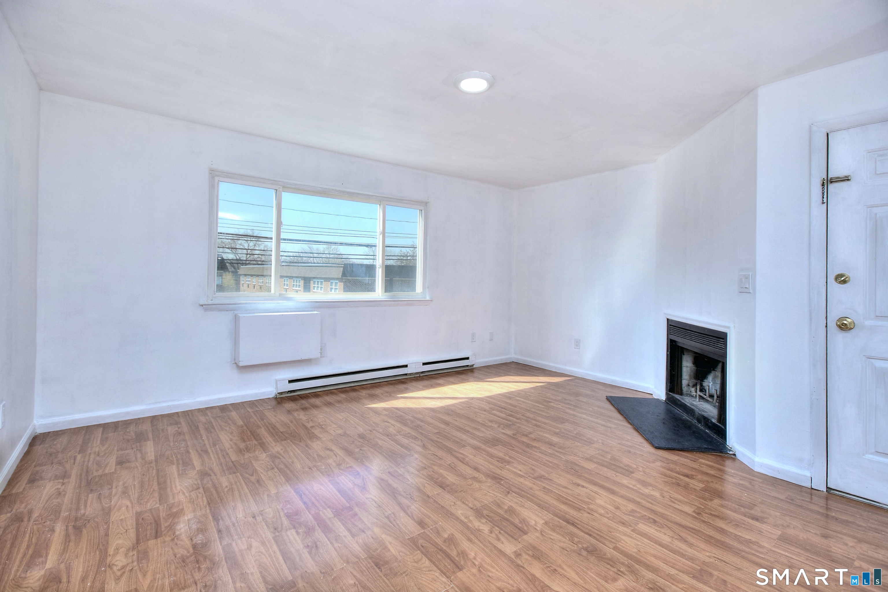 638 Cove Road, Unit 2 Stamford, CT 06902 - Photo 2 of 29