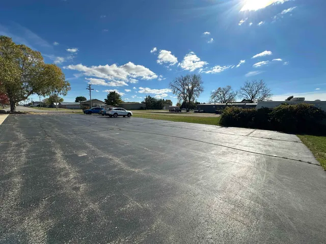 $1,500 | 2900 Graybill Drive, Unit 103, Beloit, WI 53511