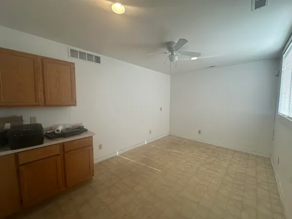 $1,500 | 2900 Graybill Drive, Unit 103, Beloit, WI 53511