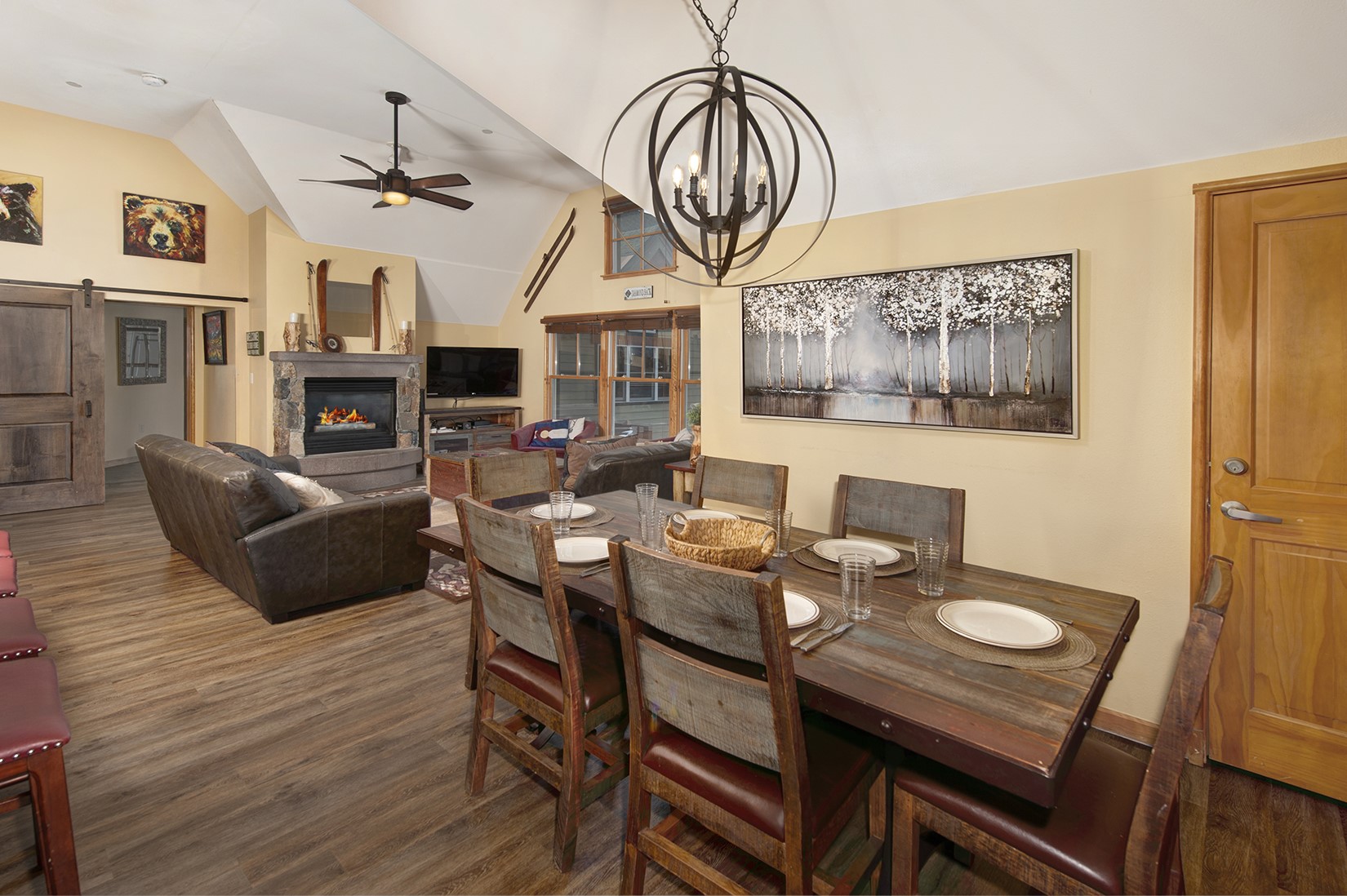 195 River Run Road, Unit 8022 Keystone, CO 80435 - Photo 19 of 35 Dining/Great room