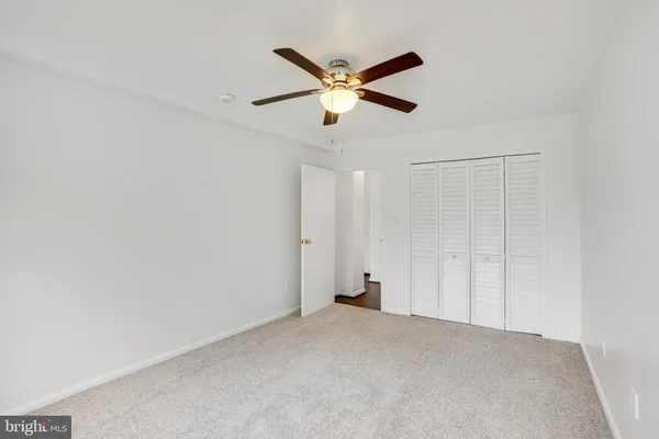 $2,100 | 6621 Wakefield Drive, Unit 510, Alexandria, VA 22307