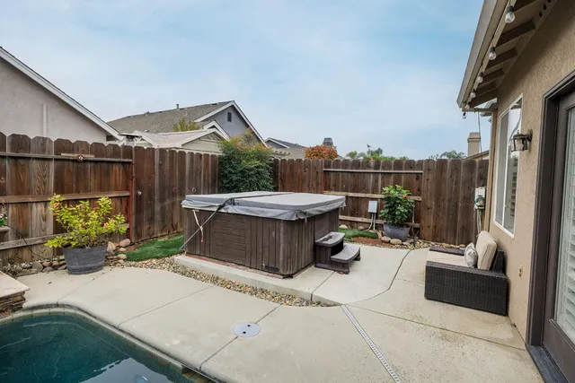 $599,000 | 6529 Tassle Circle, Hughson, CA 95326