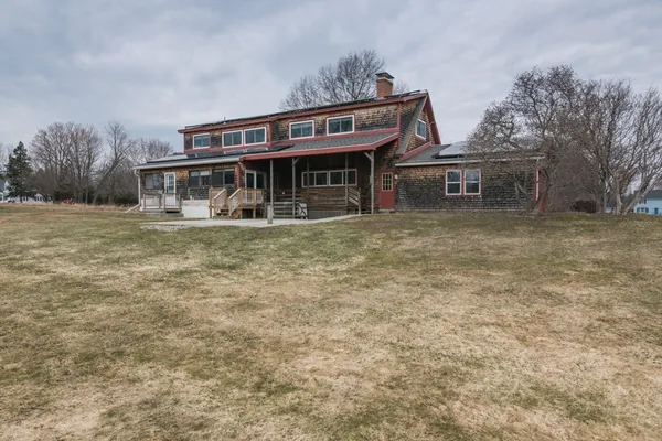 $725,000 | 89 Potwine Lane, Amherst, MA 01002