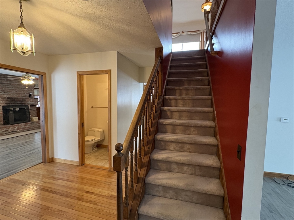 89 Potwine Lane Amherst, MA 01002 - Photo 23 of 41 a view of an entryway