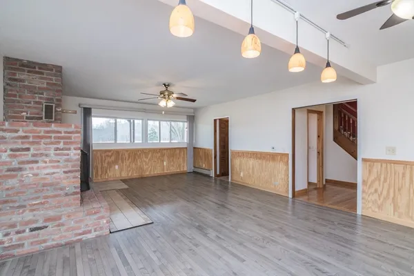 $725,000 | 89 Potwine Lane, Amherst, MA 01002