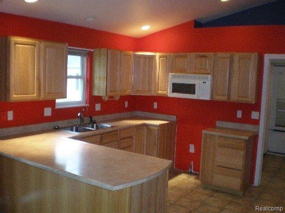 7441 Kilburn Road Jeddo, MI 48032 - Photo 9 of 14 zz-mfsopt-P9110067.jpg