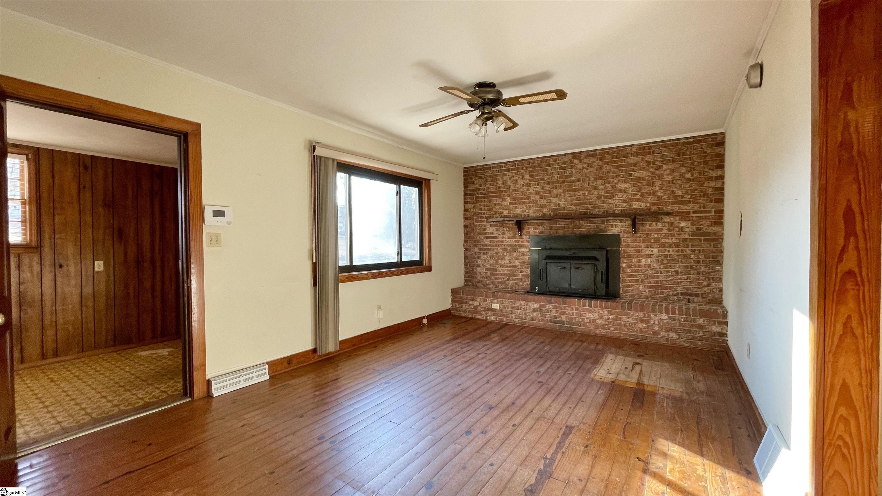 646 Bessie Road Piedmont, SC 29673 - Photo 8 of 34