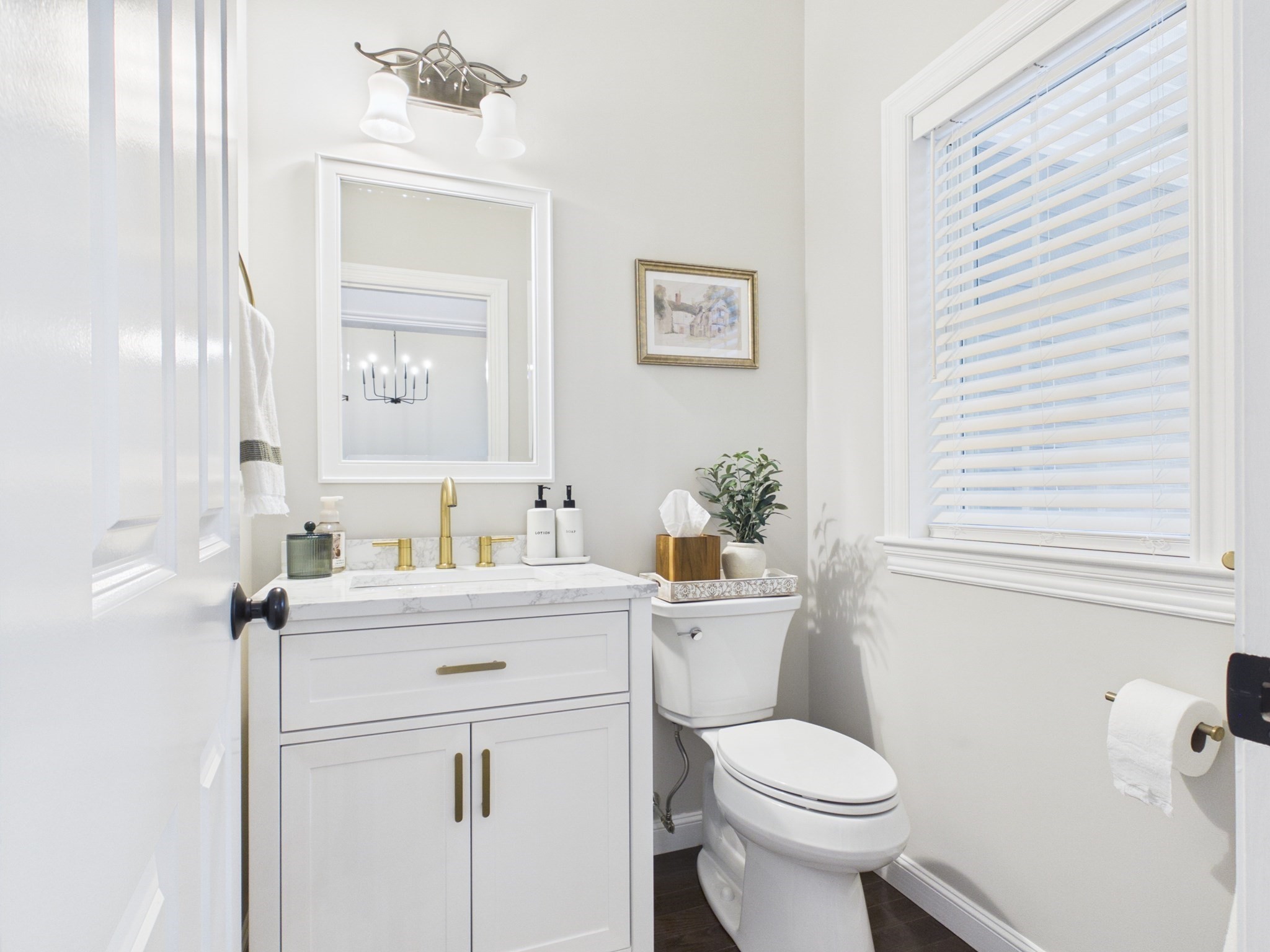 16 Tabor Road Uxbridge, MA 01569 - Photo 7 of 41 Gallery Image 7