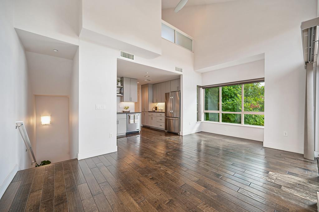 2779 Del Rio Place, Unit A Davis, CA 95618 - Photo 7 of 53 Gallery Image 7
