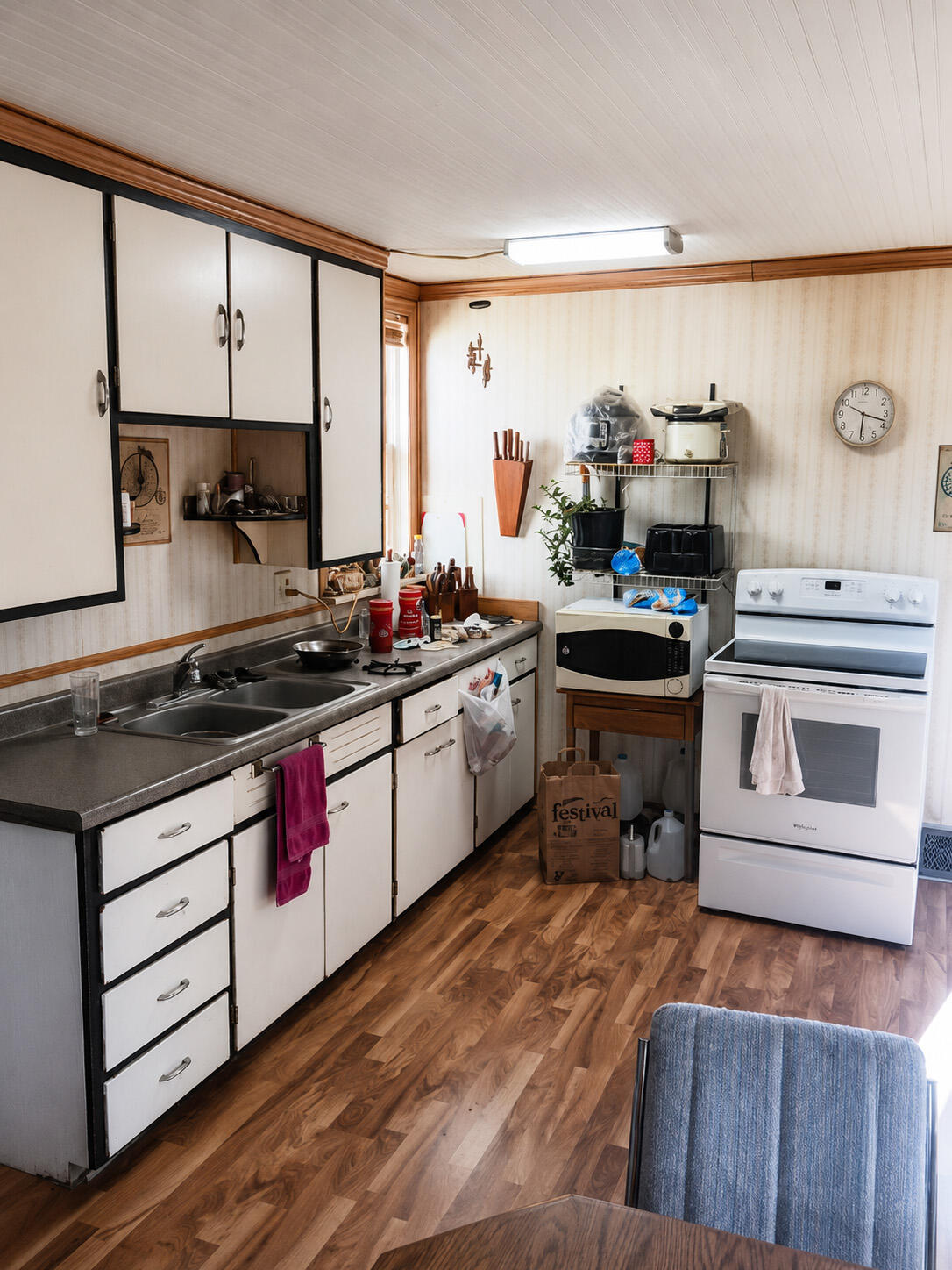 467 Lake Kegonsa Road Rutland, WI 53575 - Photo 4 of 5 Kitchen1