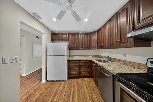 $2,400 | 9187 Norte Lago, Unit 5I, Boca Raton, FL 33428