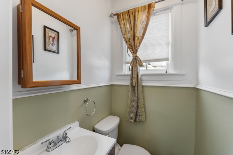 20 22hillside Road Elizabeth, NJ 07208 - Photo 35 of 42 Gallery Image 35