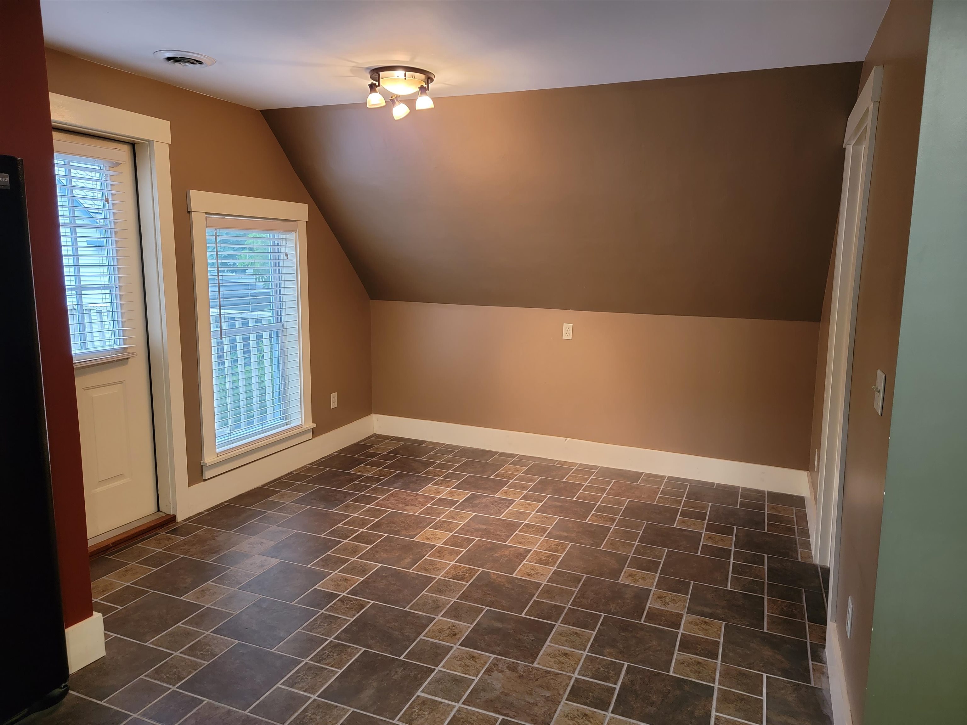 5-9 Merchant Street North Walpole, NH 03609 - Photo 12 of 28