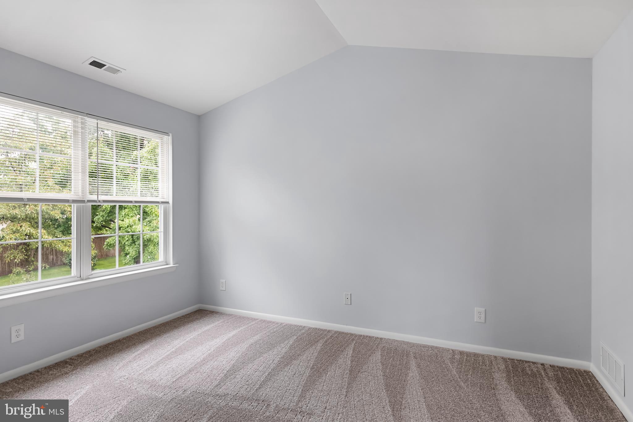 3 Foxglove Drive Delran, NJ 08075 - Photo 15 of 30 Primary Bedroom