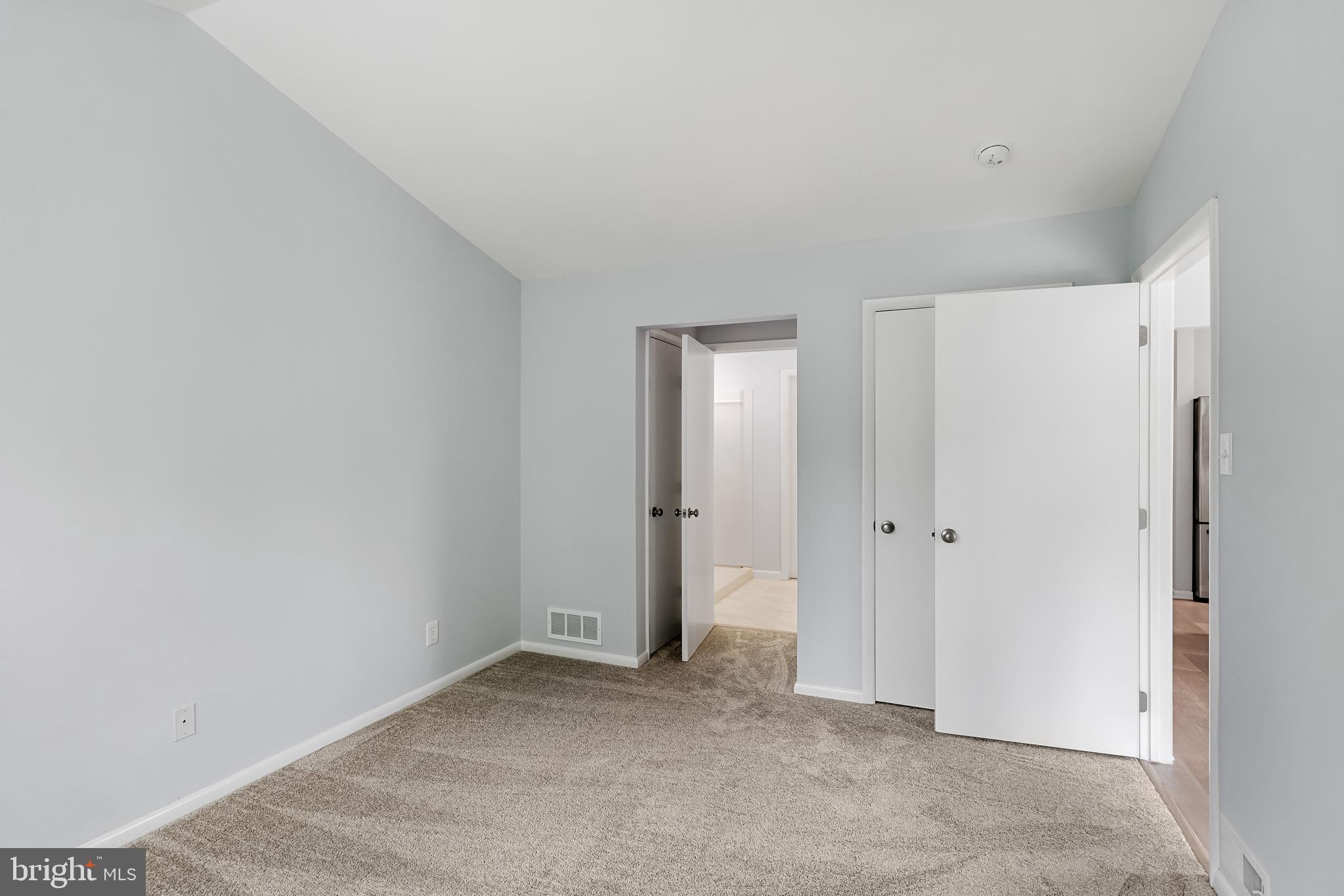 3 Foxglove Drive Delran, NJ 08075 - Photo 17 of 30 Primary Bedroom