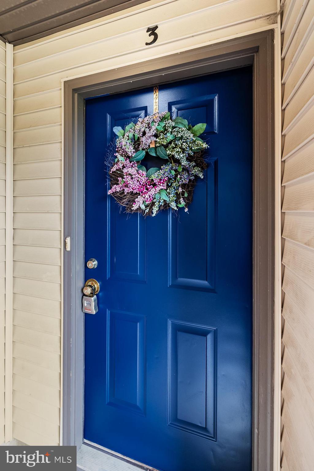 3 Foxglove Drive Delran, NJ 08075 - Photo 2 of 30 Front Entry