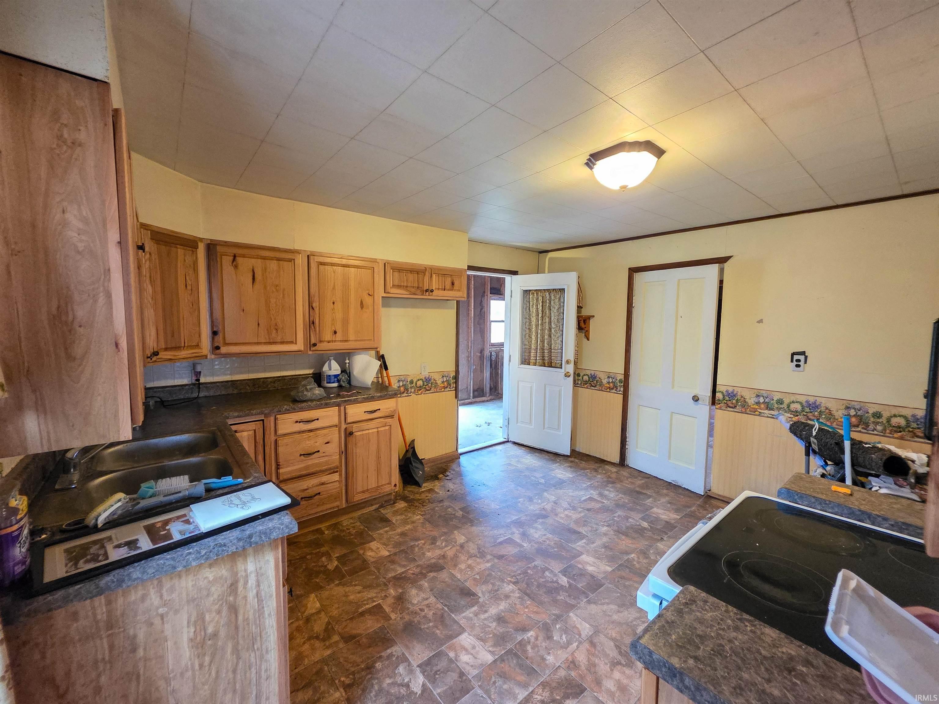 119 North Edwards Street Worthington, IN 47471 - Photo 12 of 35