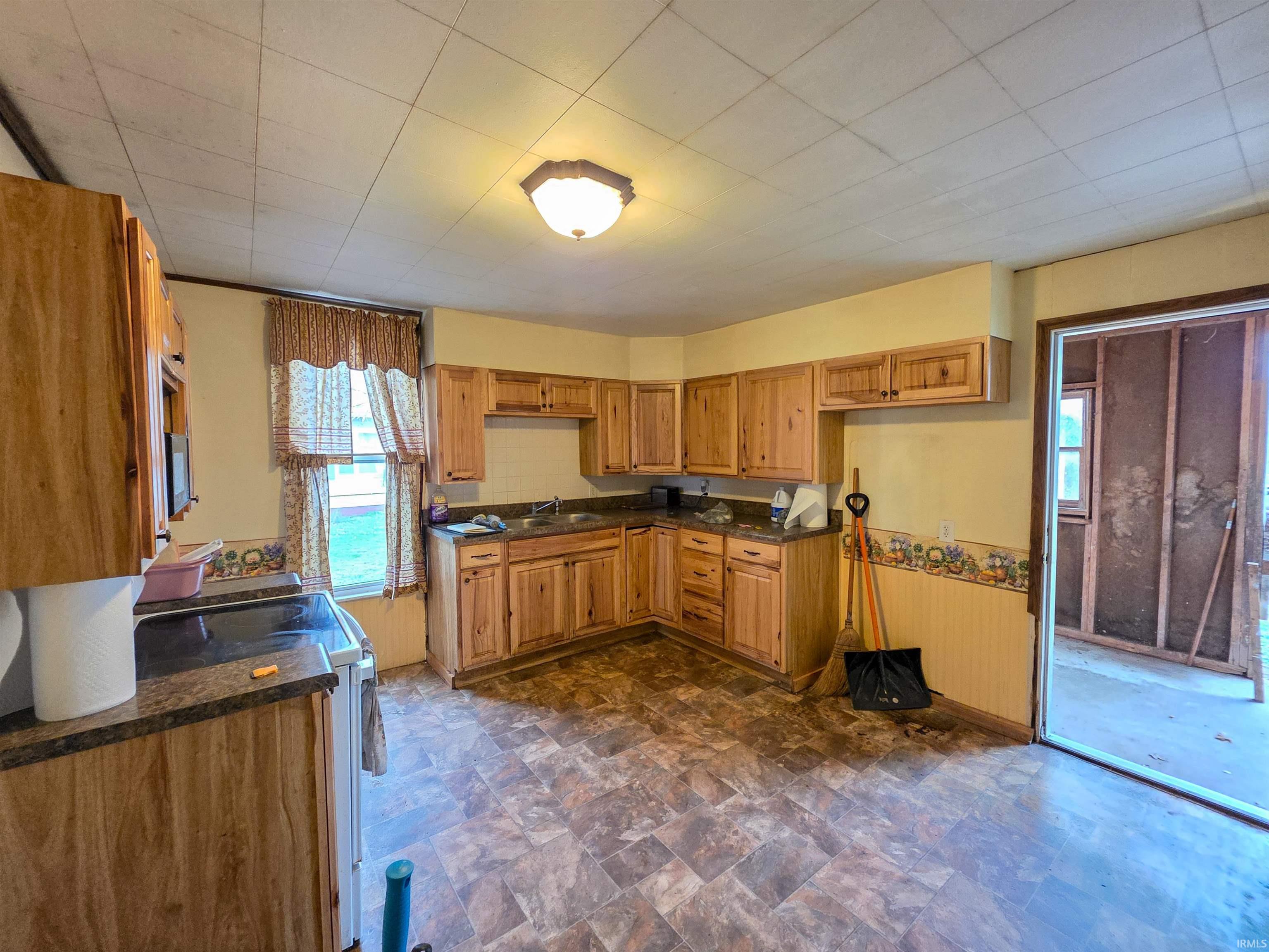 119 North Edwards Street Worthington, IN 47471 - Photo 13 of 35