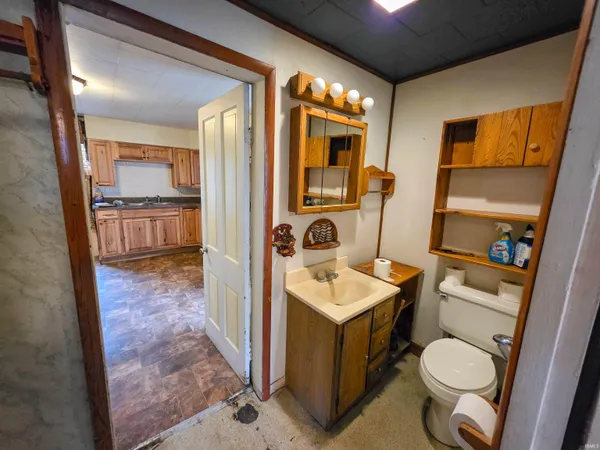$85,000 | 119 North Edwards Street, Worthington, IN 47471