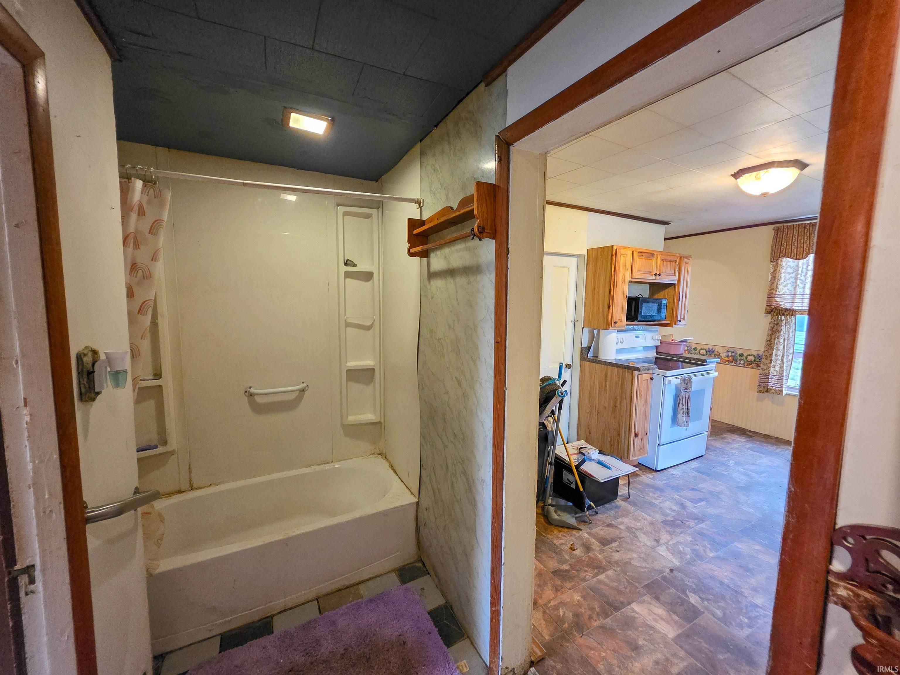 119 North Edwards Street Worthington, IN 47471 - Photo 16 of 35