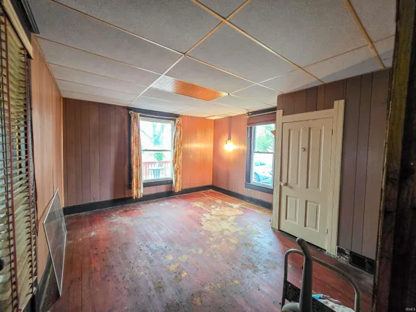 $85,000 | 119 North Edwards Street, Worthington, IN 47471
