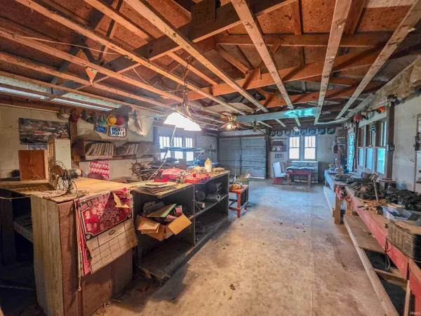 $85,000 | 119 North Edwards Street, Worthington, IN 47471