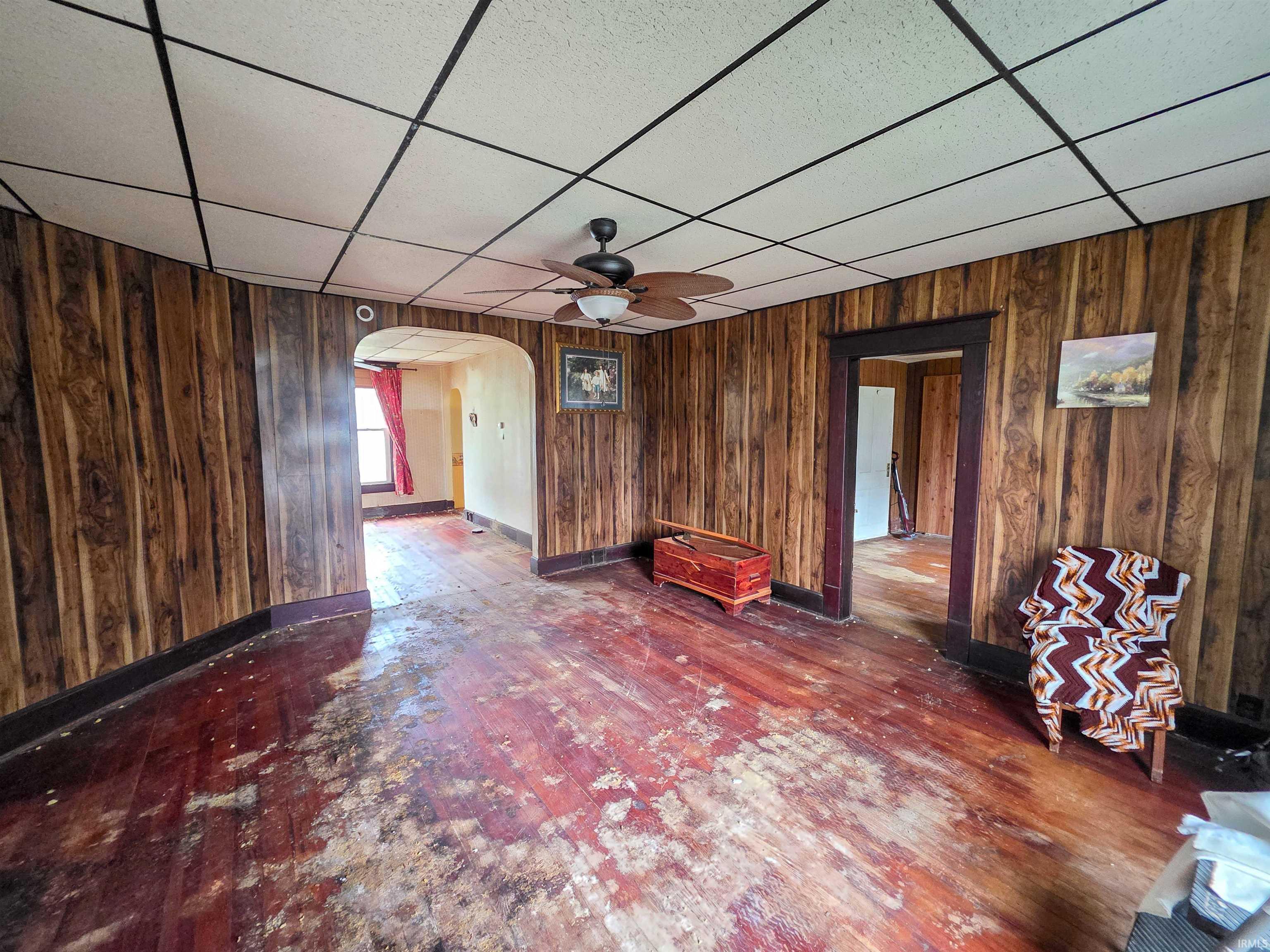 119 North Edwards Street Worthington, IN 47471 - Photo 5 of 35