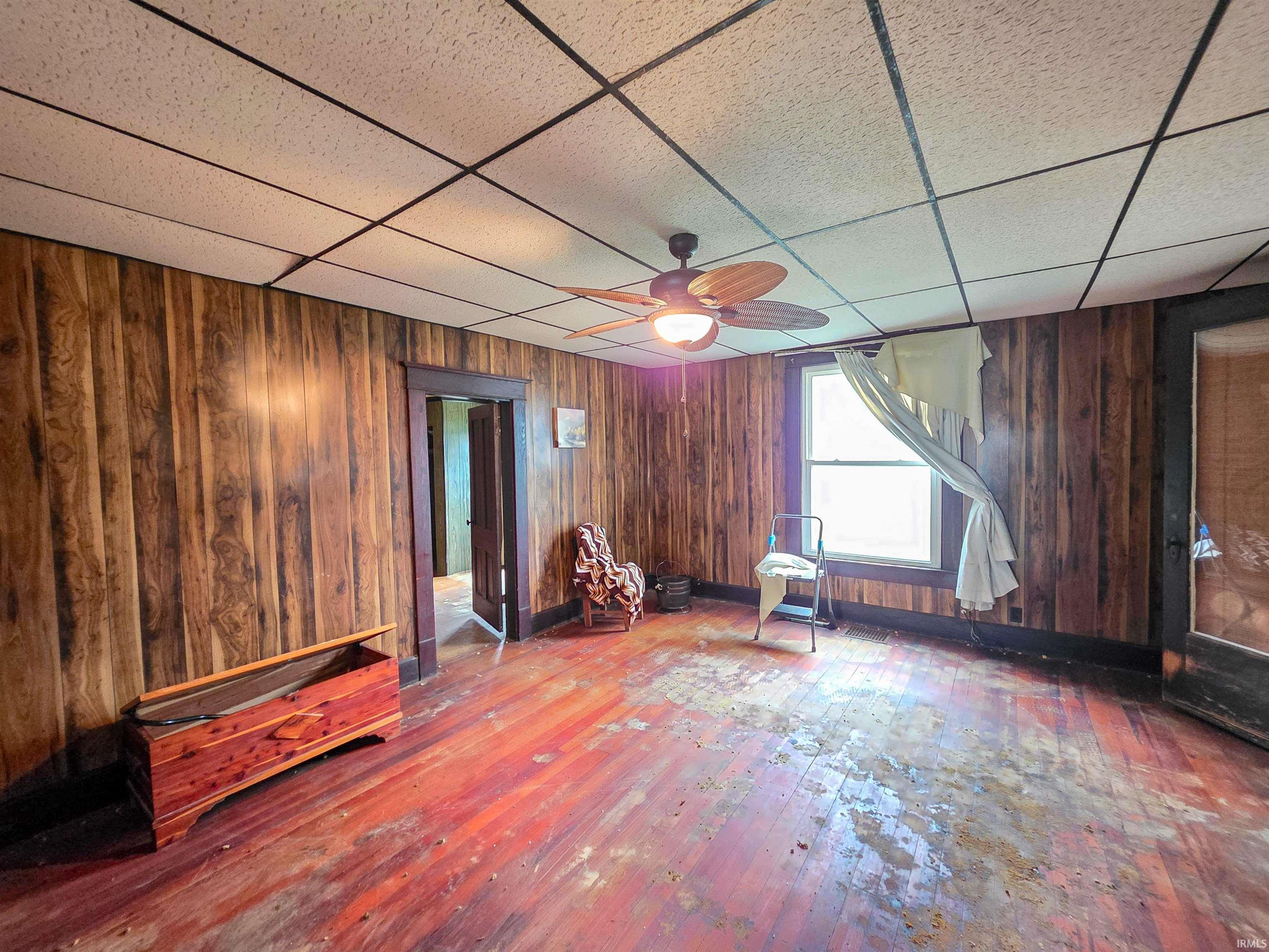 119 North Edwards Street Worthington, IN 47471 - Photo 8 of 35