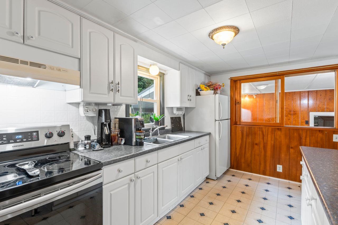 6 Russell Street Rochester, NH 03867 - Photo 21 of 41