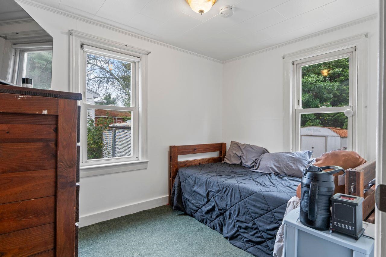 6 Russell Street Rochester, NH 03867 - Photo 29 of 41