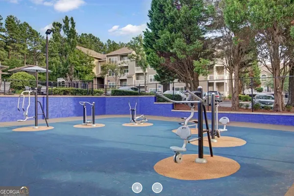 $1,652 | 7150 Peachtree Dunwoody Road, Unit 603, Atlanta, GA 30328